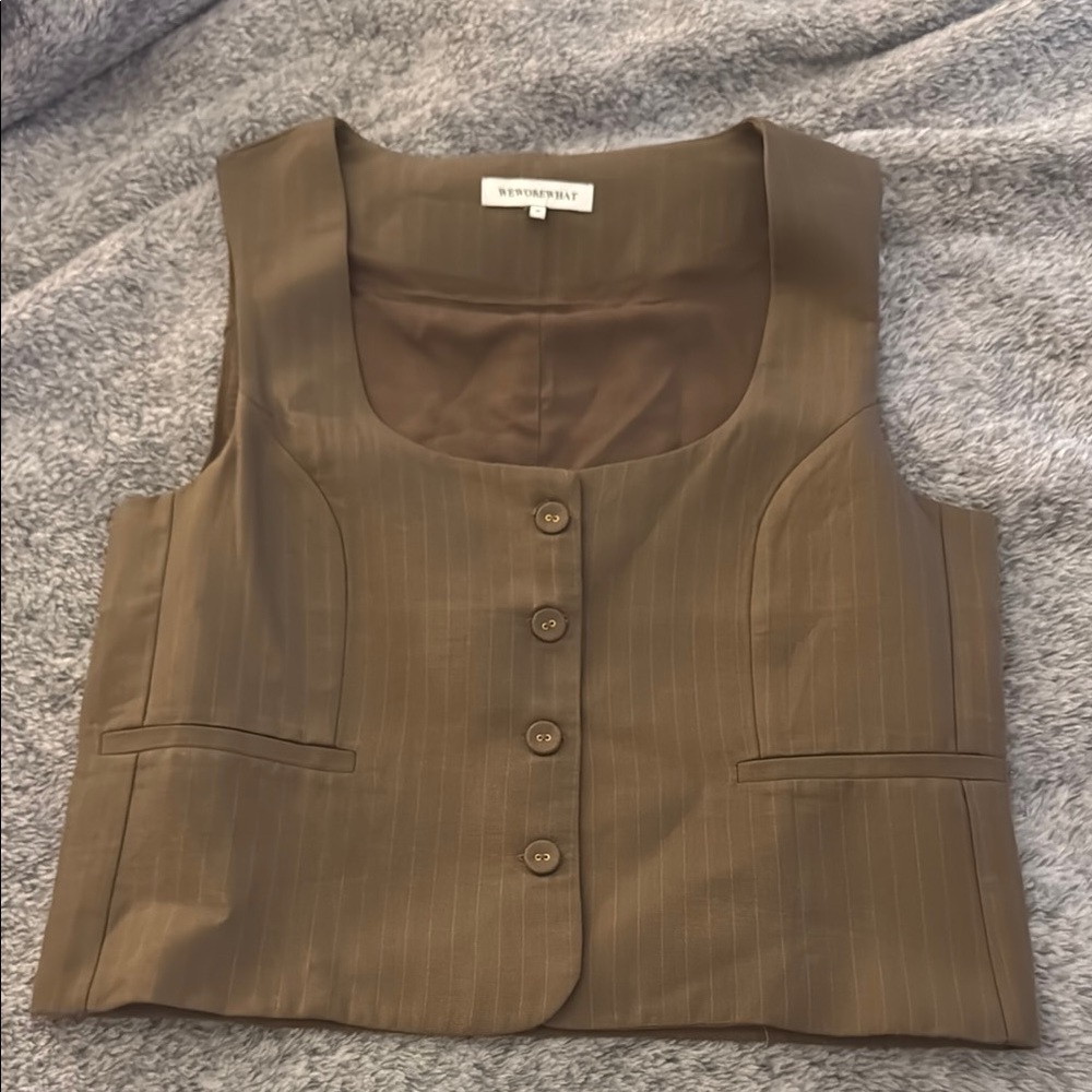 We Wore What Scoop Vest